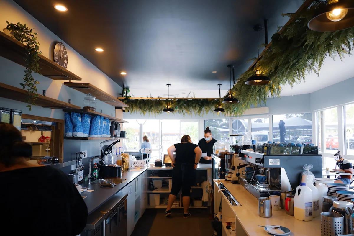 Vibe, Perks Cafe