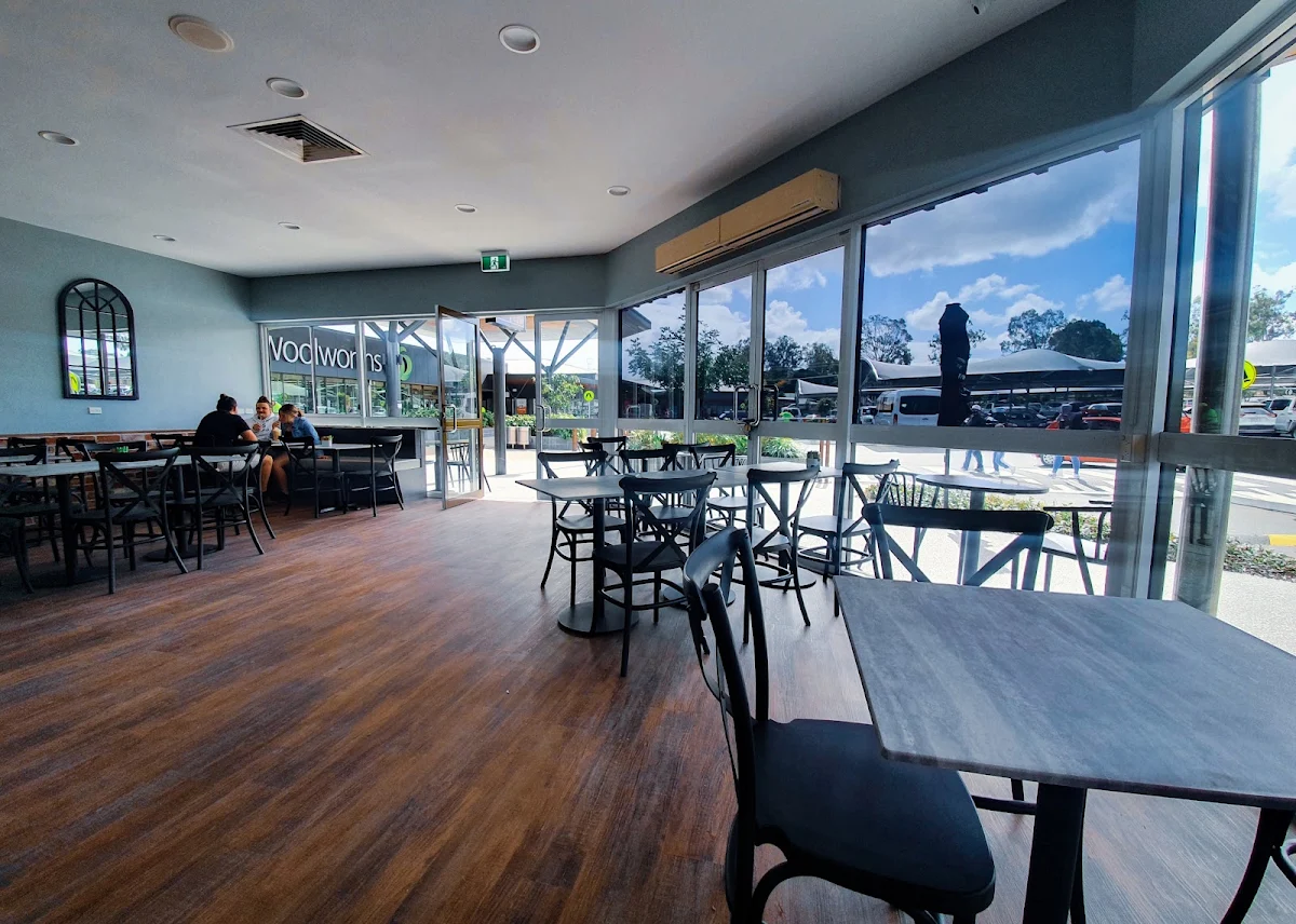 Vibe, Perks Cafe