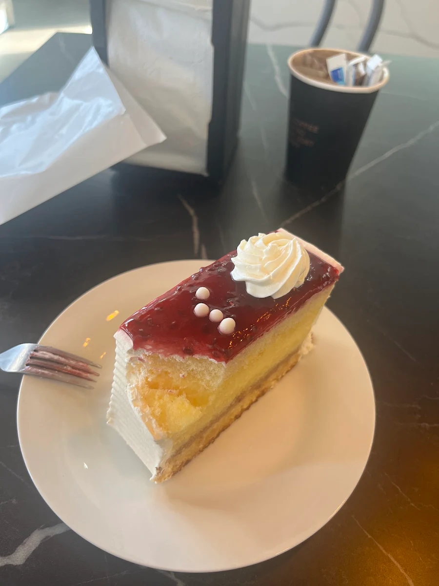 Food & drink, Belmore Cakes