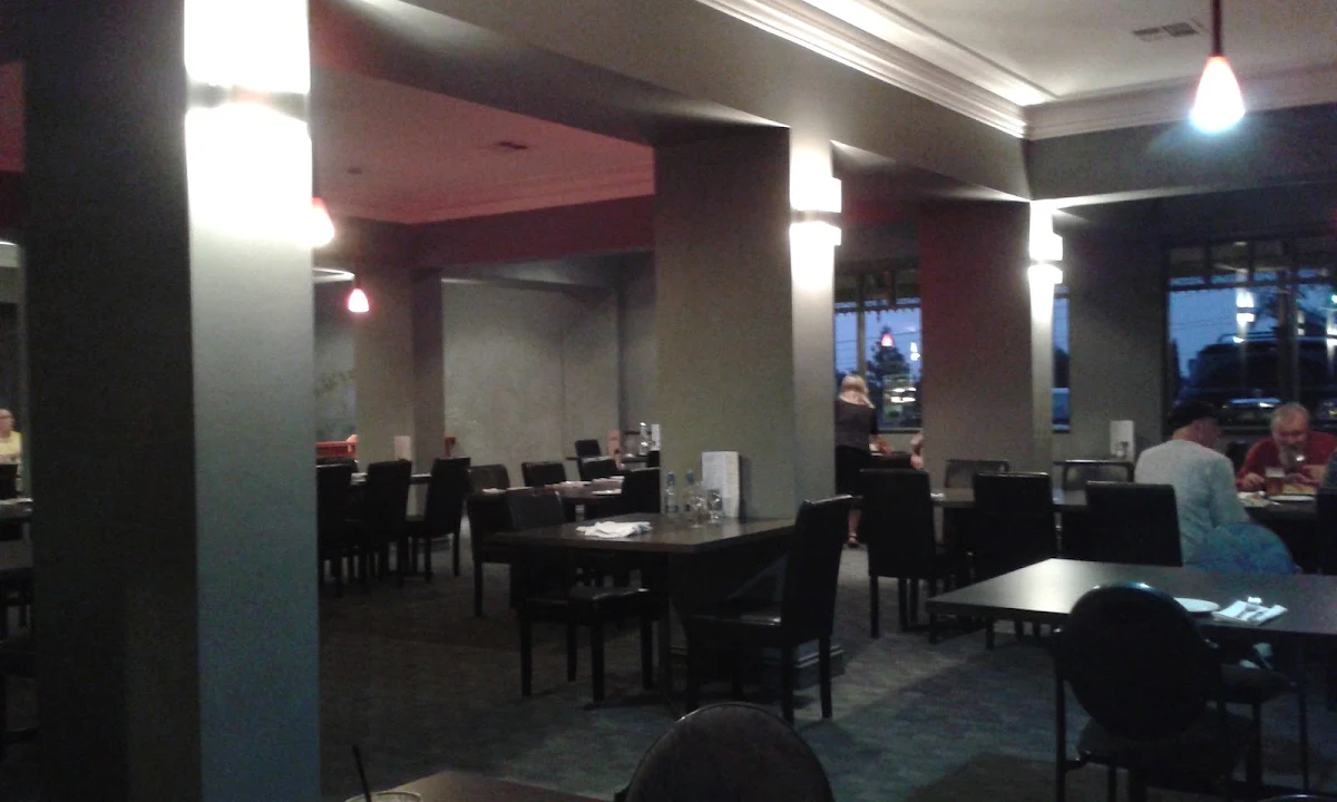 Vibe, Blazed Bar & Grill