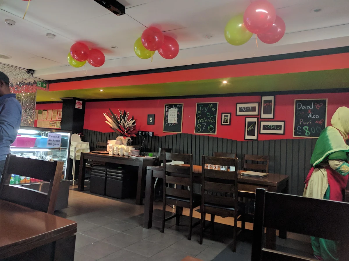 Vibe, Ekush Halal Restaurant Lakemba