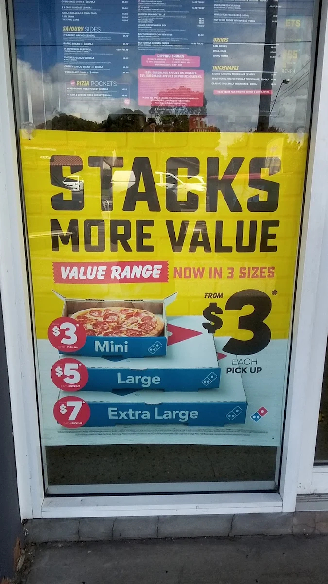 Menu, Domino's Pizza Plympton