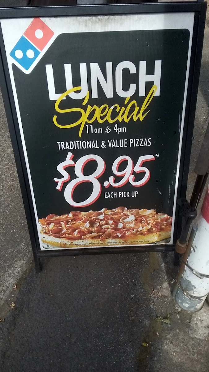 Menu, Domino's Pizza Plympton