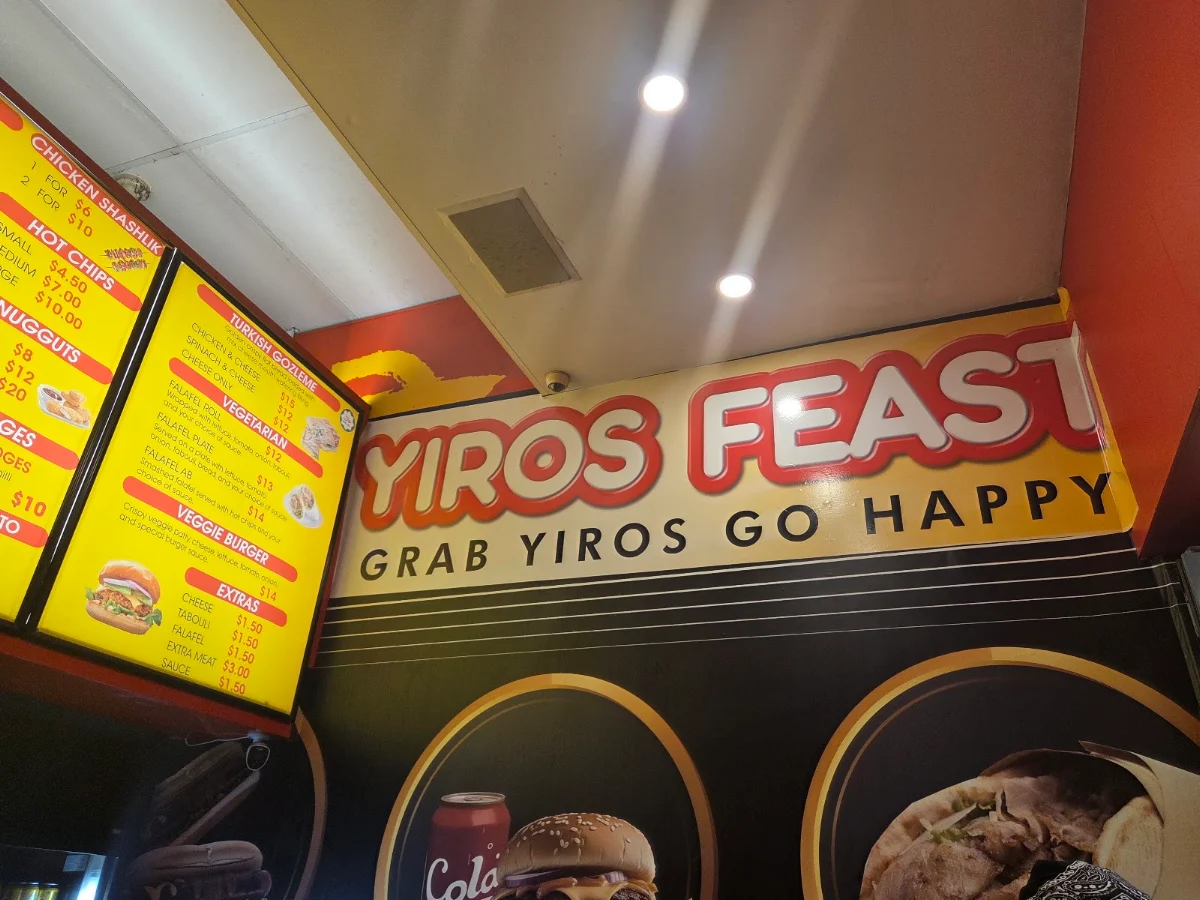 Menu, YIROS FEAST