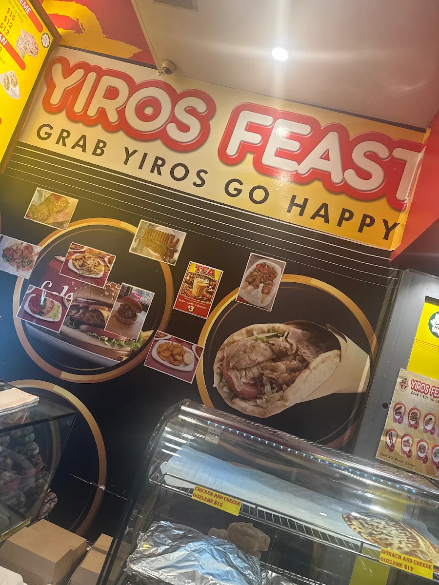 Menu, YIROS FEAST