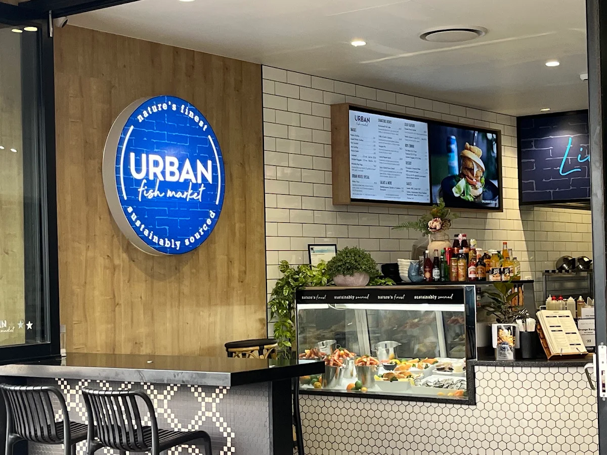 Vibe, Urban Eatery & Cafe