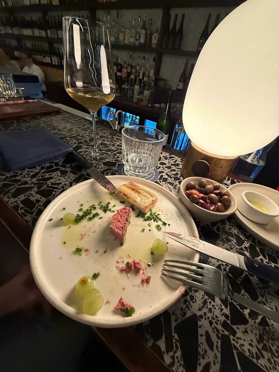 Food & drink, Leigh Street Wine Room