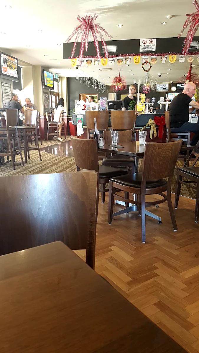 Vibe, Melton Hotel