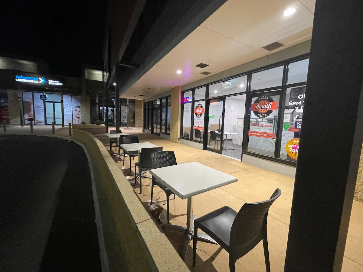 Vibe, Amalfi Pizza & Pasta Pointcook