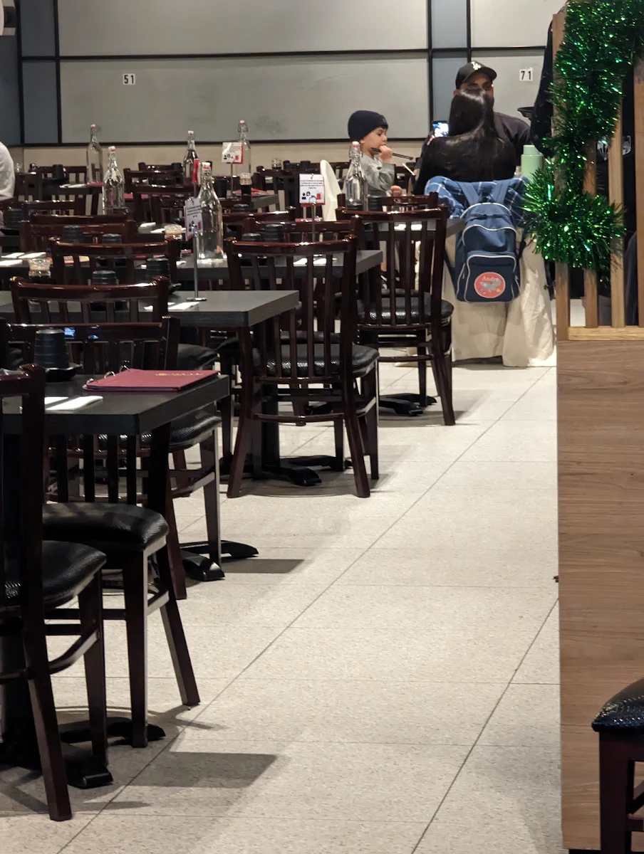 Vibe, Okami Japanese Restaurant