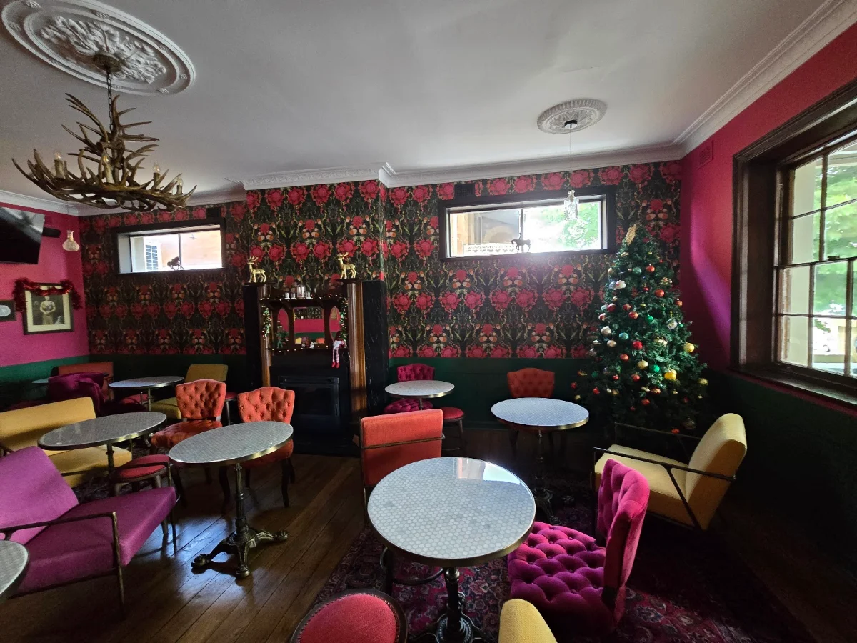 Vibe, The Metropolitan Hotel