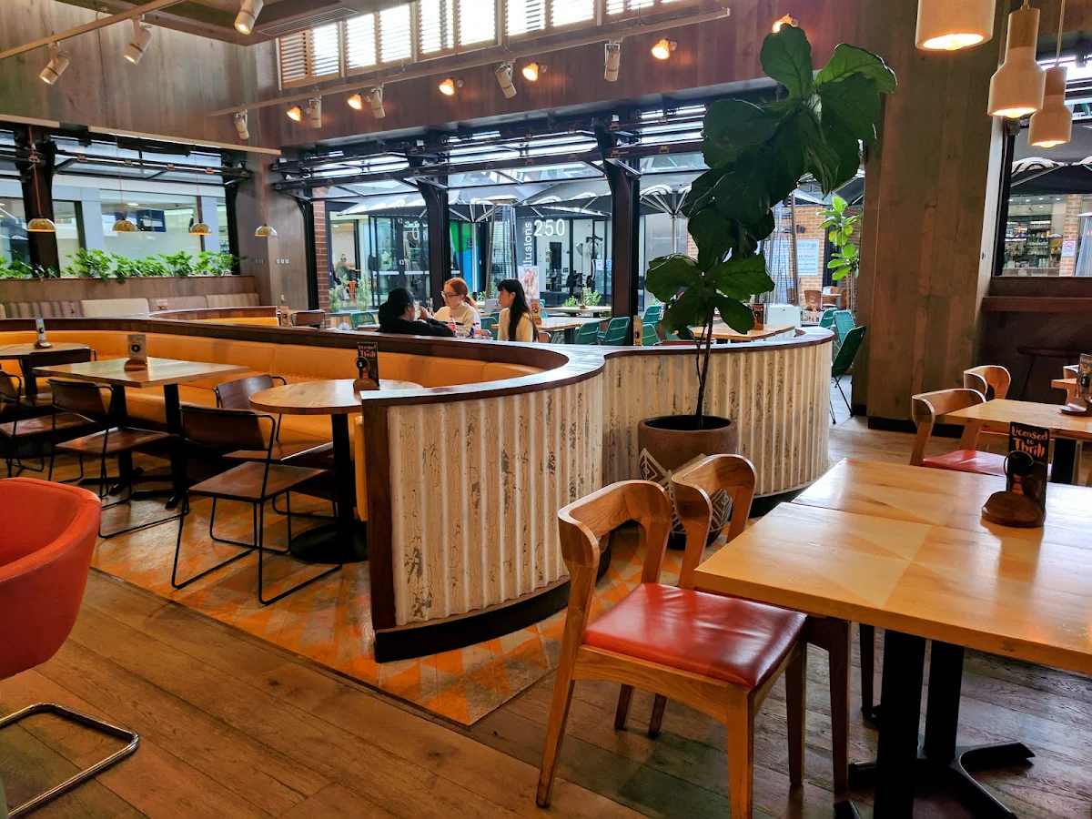 Vibe, Nando's Wetherill Park