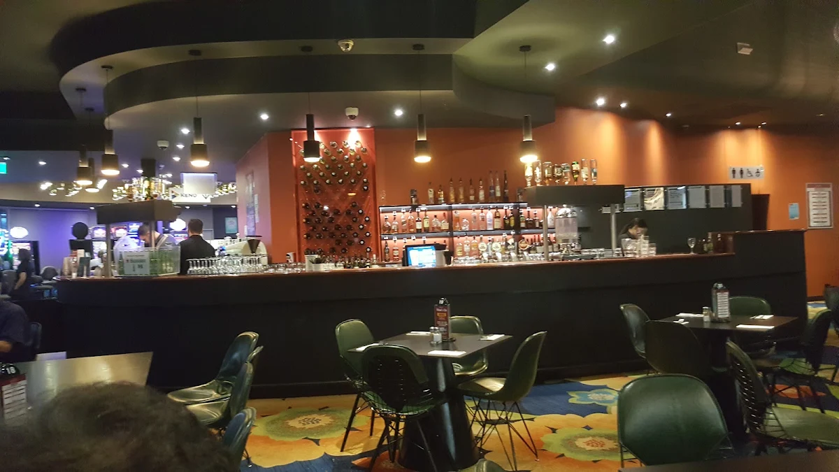 Vibe, Templestowe Hotel