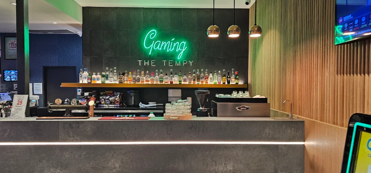 Vibe, Templestowe Hotel