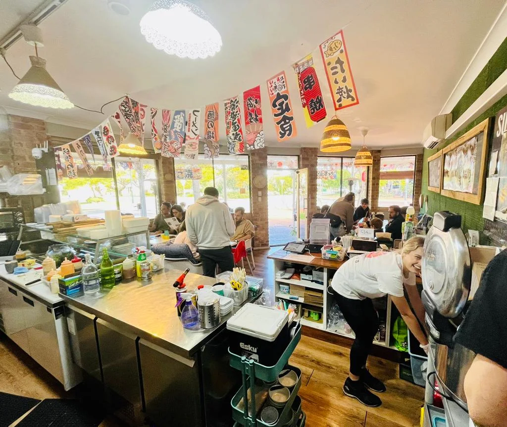 Vibe, Messy Munchies Japan Applecross