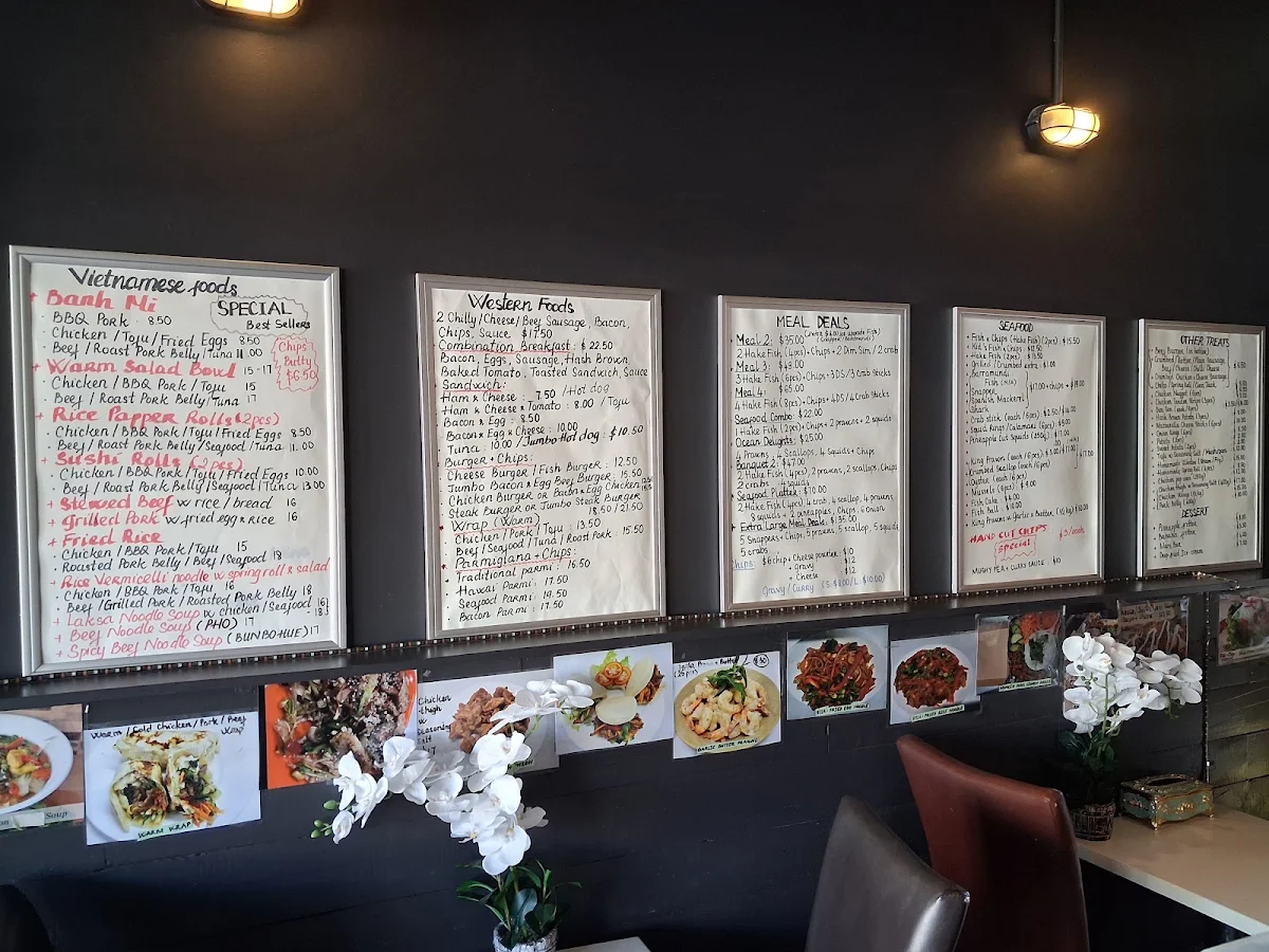 Menu, 324 Bulwer Fish & Chips & Viet Rolls