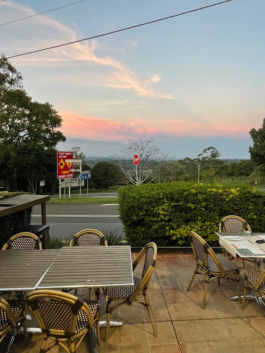 Vibe, Bella Vista Pizza & Pasta