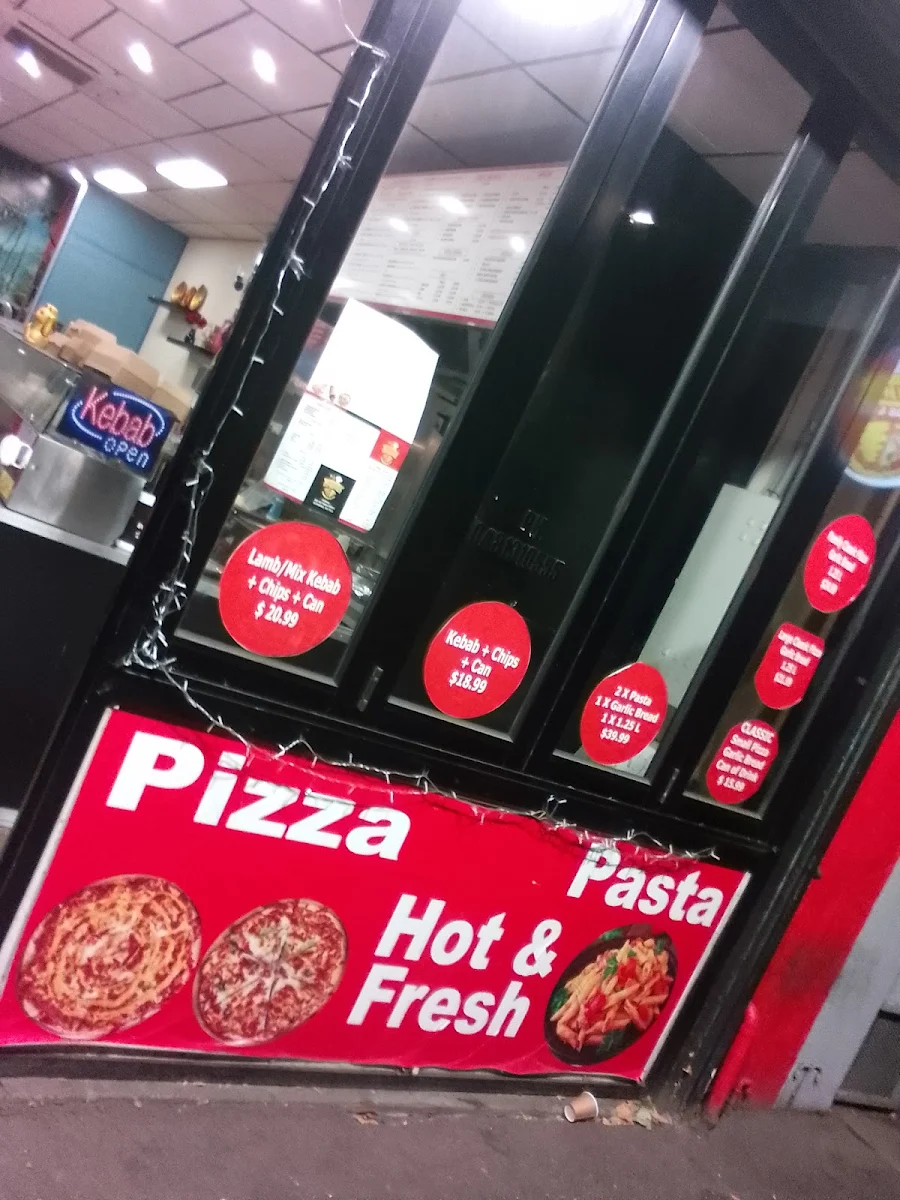 Menu, Auzzi Pizza Kebab & Pasta