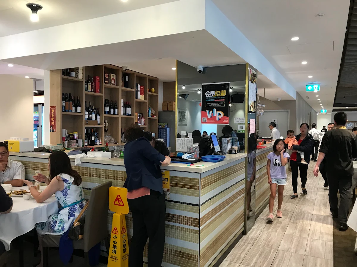 Vibe, Royal Treasure Seafood Restaurant