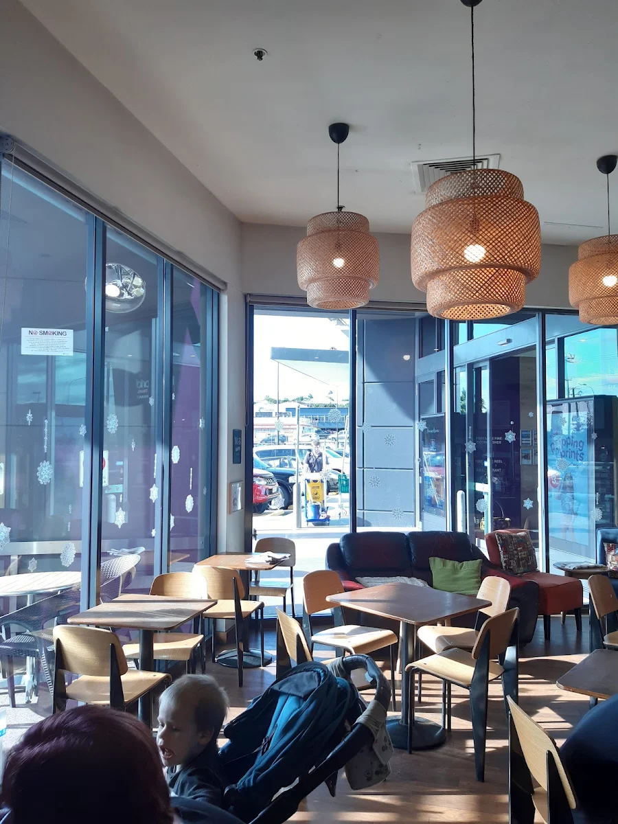Vibe, Gloria Jean's Gympie