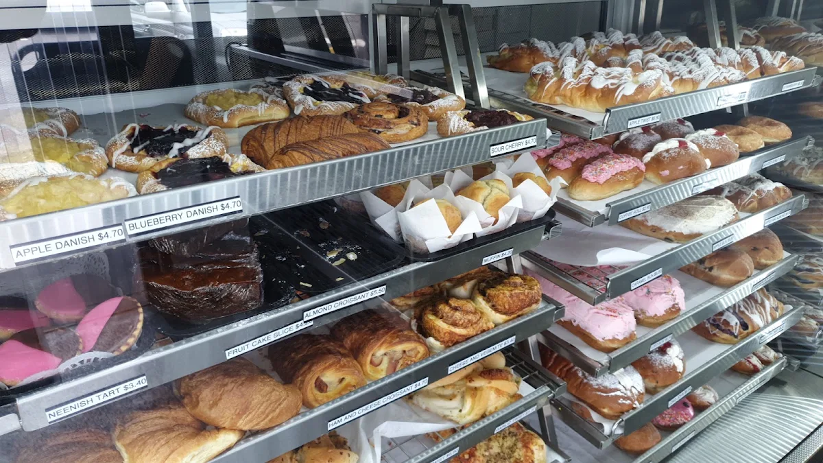 Vibe, Carby's Bakehouse