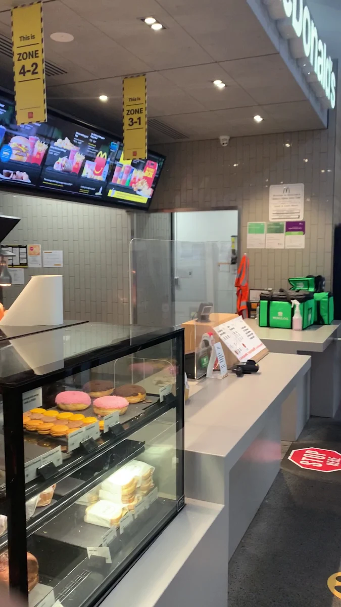 Vibe, McDonald's Nambucca Highway Service Centre