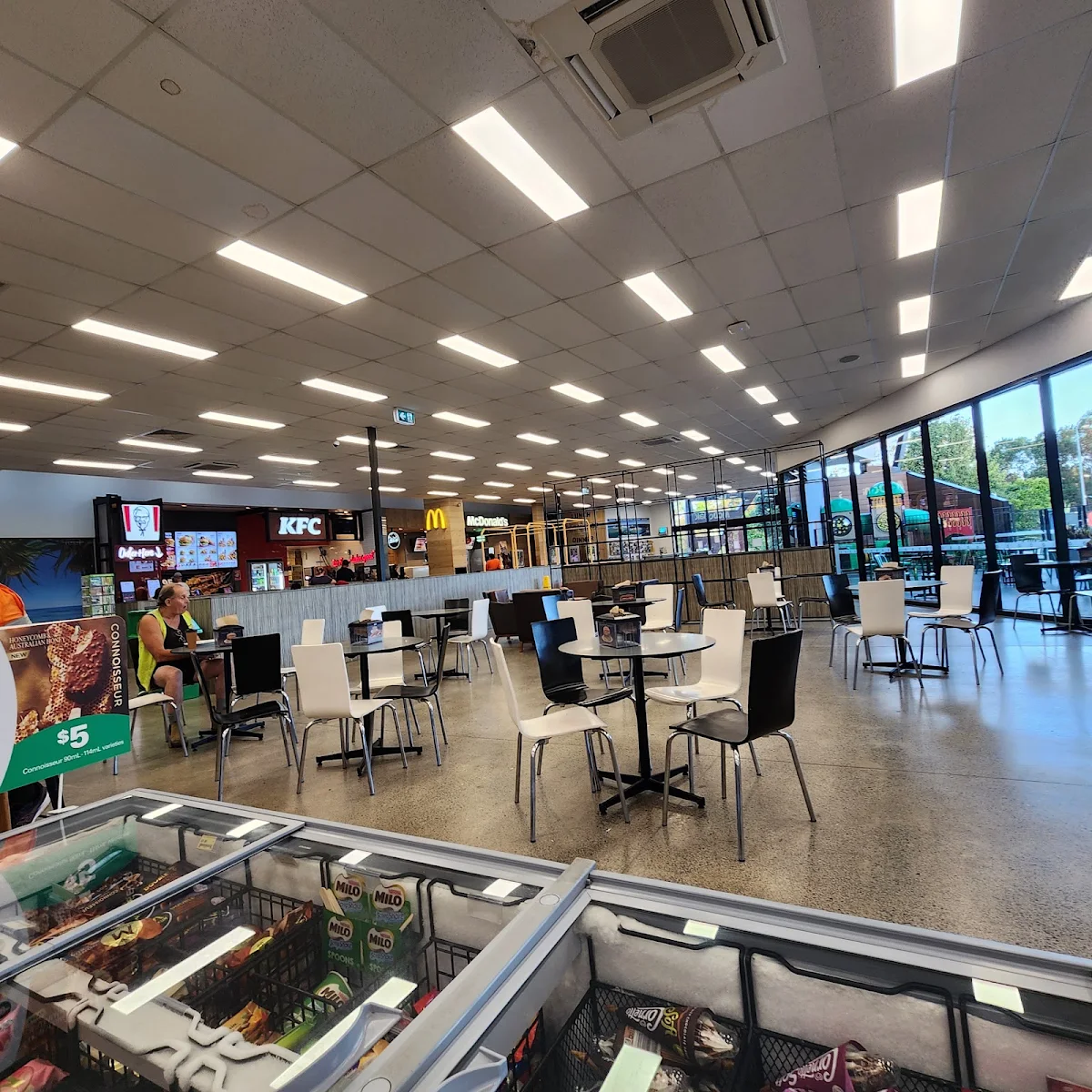 Vibe, McDonald's Nambucca Highway Service Centre