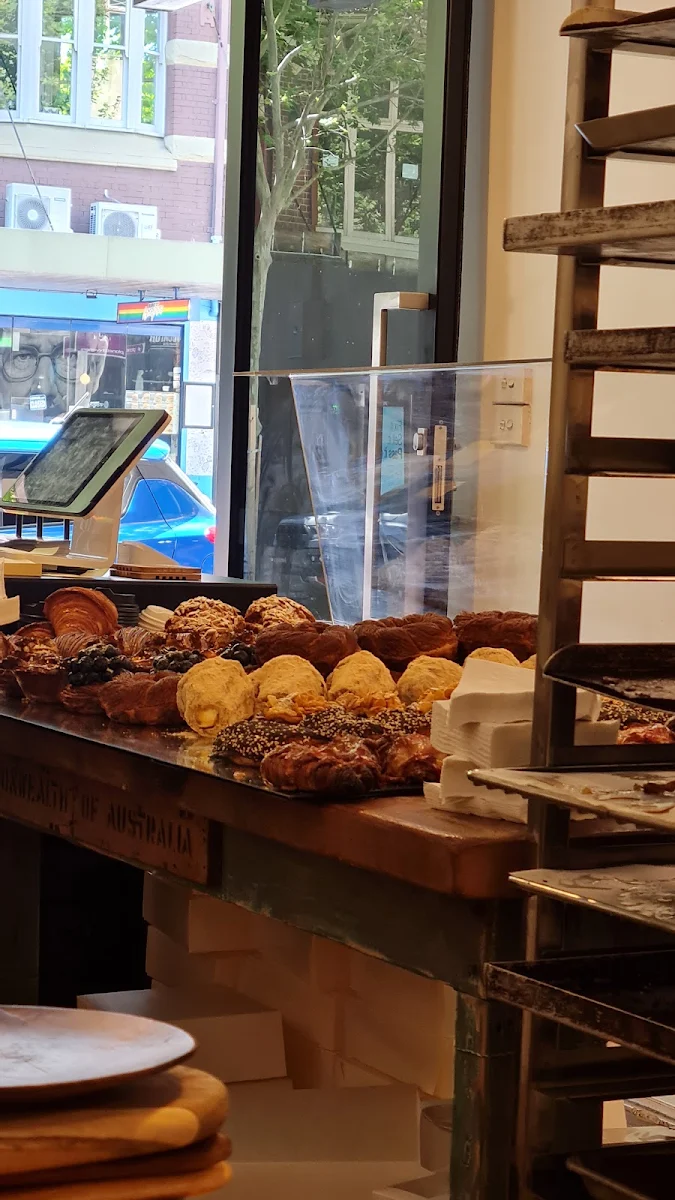 Vibe, Tenacious Bakehouse