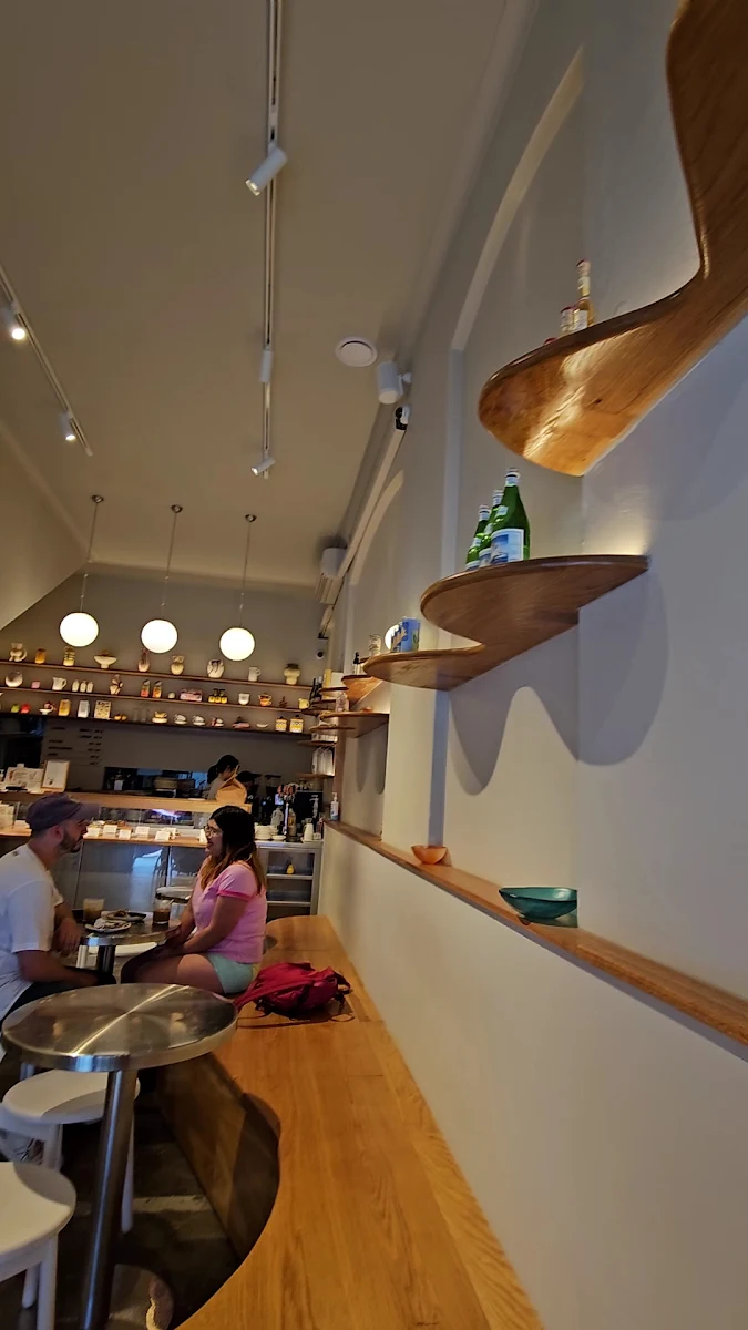 Vibe, Tenacious Bakehouse