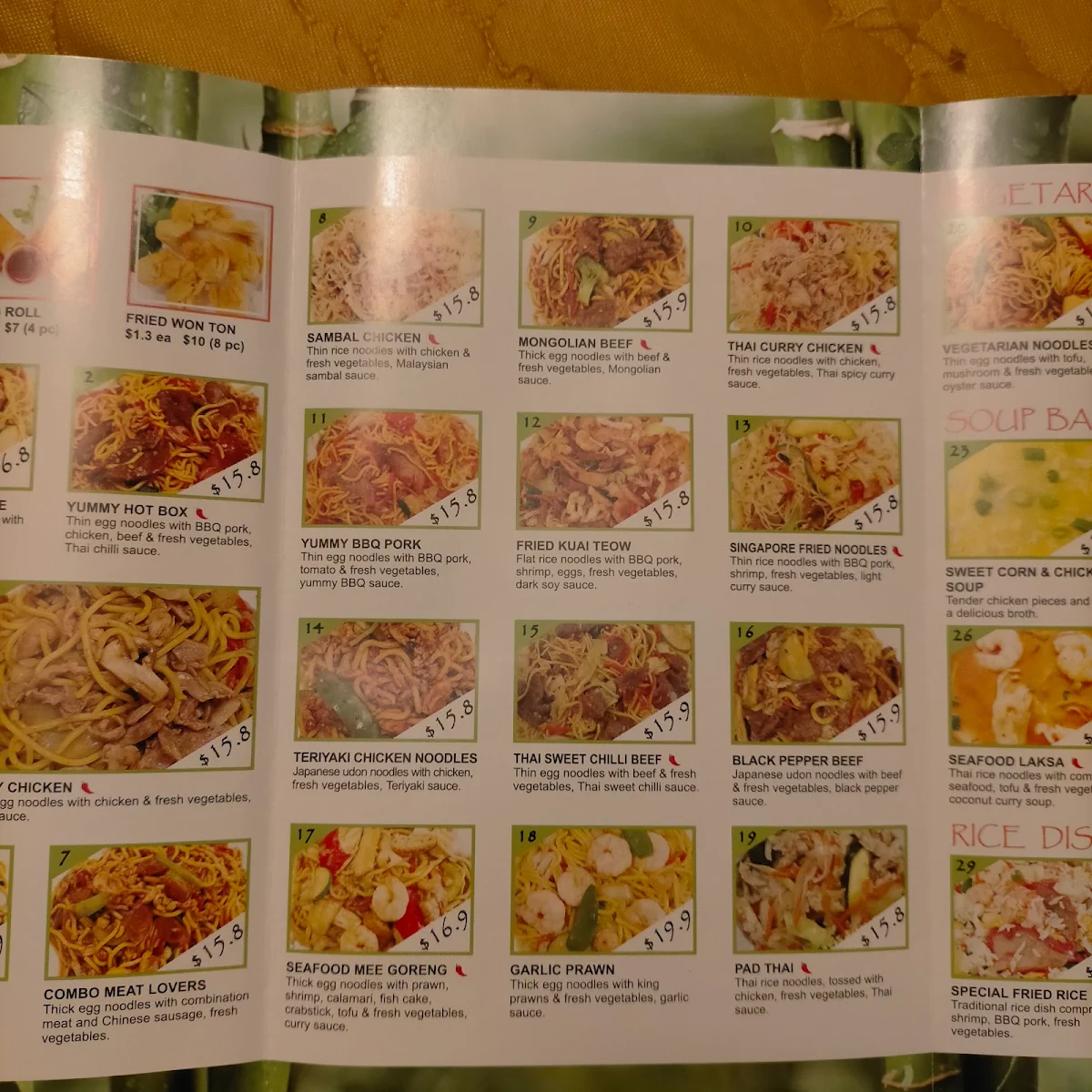 Menu, Noodllicious