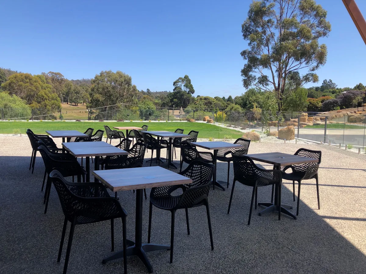 Vibe, The Black Stone - Restaurant & Function Centre