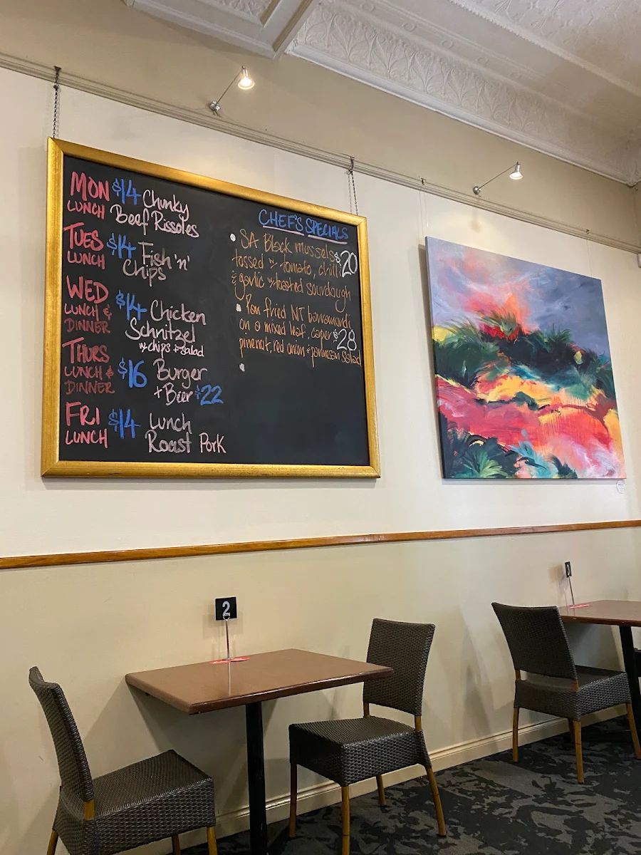 Menu, The Hotel Metropolitan