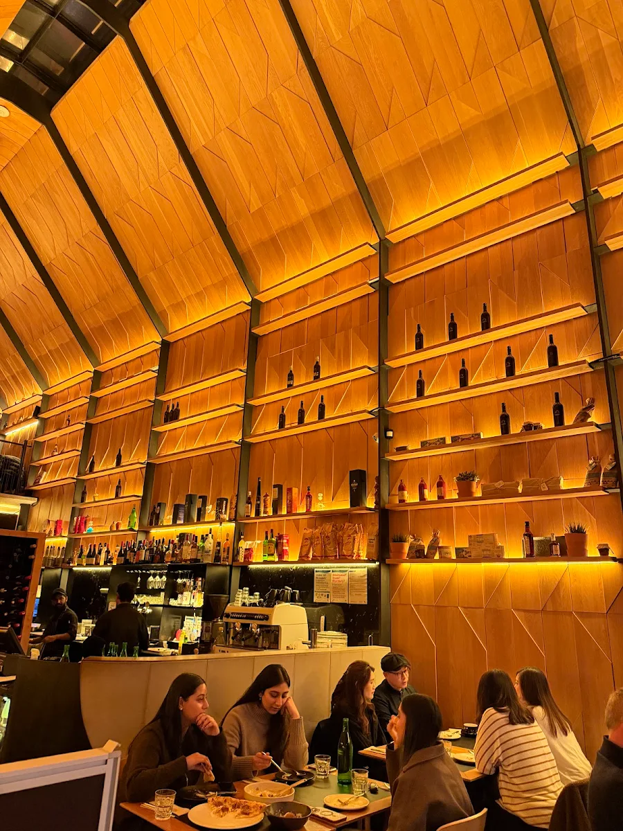 Vibe, Piccolino Restaurant