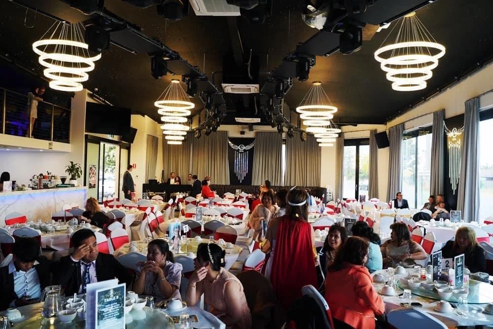 Vibe, Le&Co Restaurant Bar Cafe