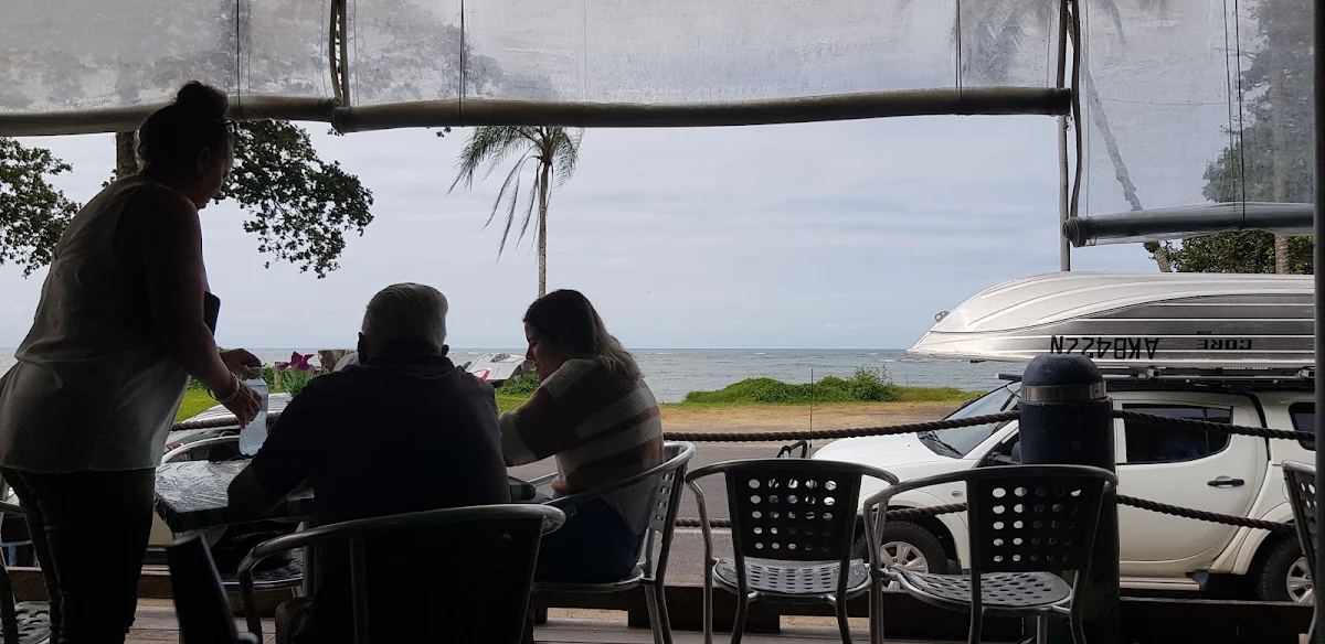 Vibe, Flying Fish Point Cafe
