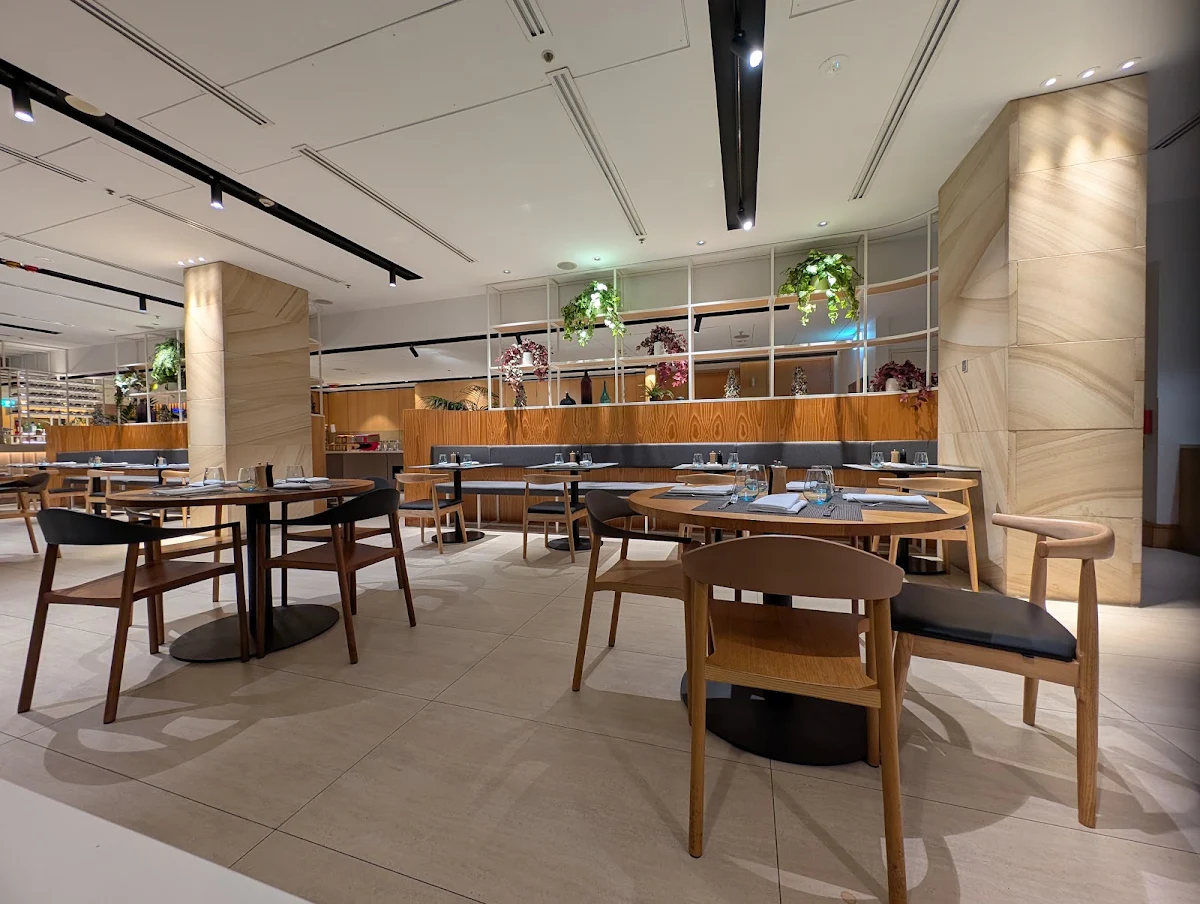 Vibe, Bistro Sydney