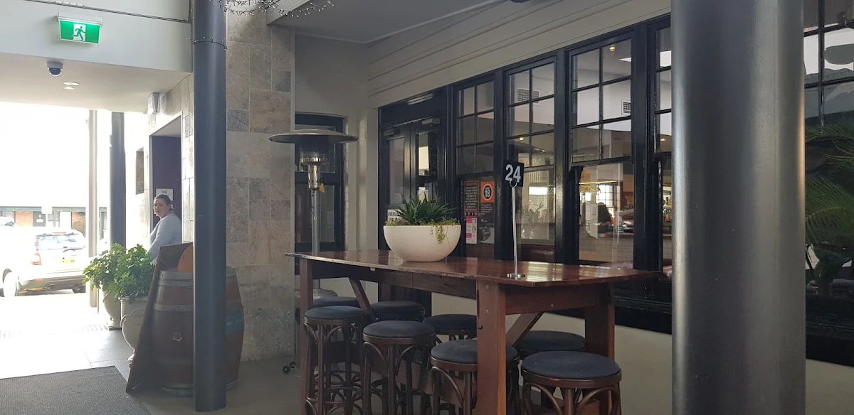 Vibe, Oriental Hotel Mudgee
