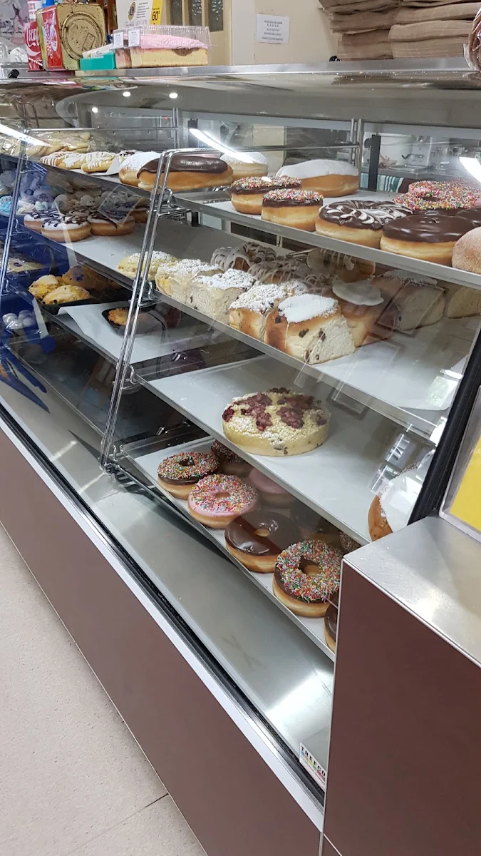 Vibe, Heritage Pies & Pastries