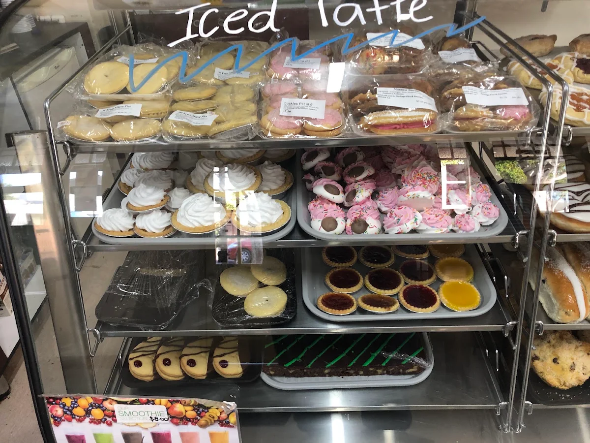 Vibe, Heritage Pies & Pastries