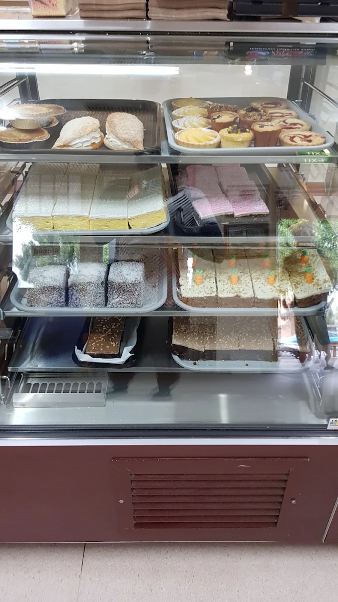 Vibe, Heritage Pies & Pastries