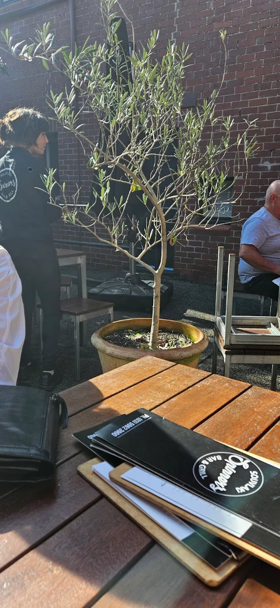 Vibe, Spinner's Souvlaki Bar And Grill