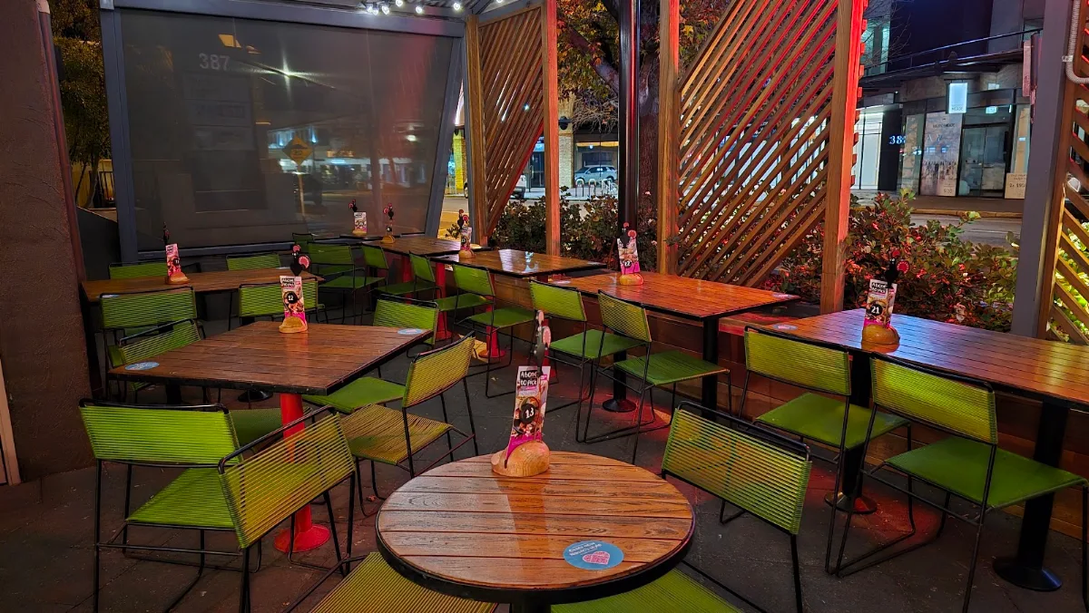 Vibe, Nando's Subiaco