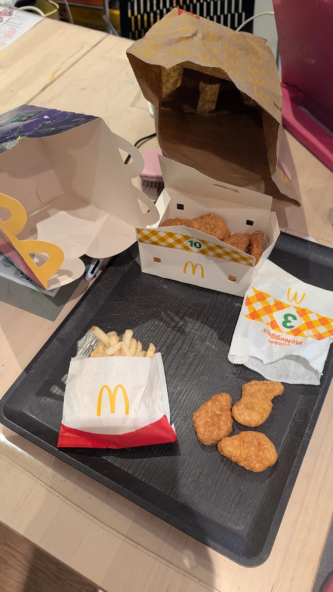 Food & drink, McDonald's Calamvale