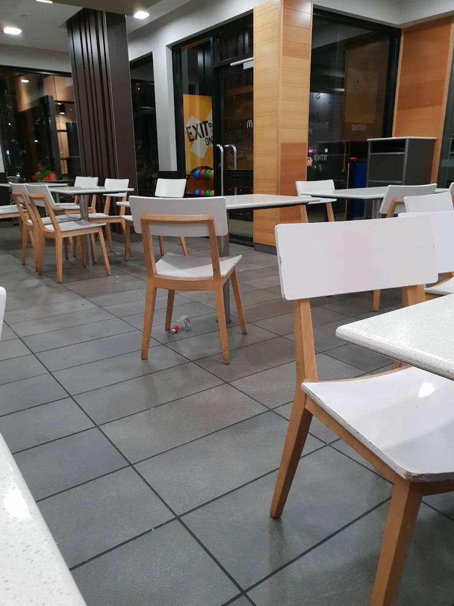 Vibe, McDonald's Calamvale