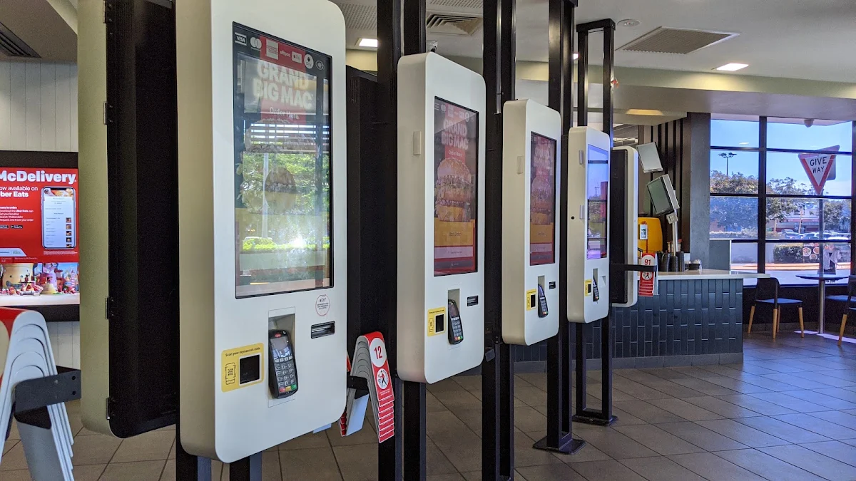 Vibe, McDonald's Calamvale