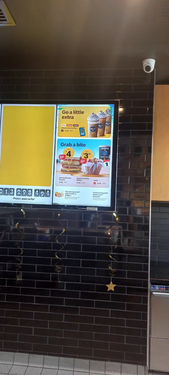 Menu, McDonald's Acacia Ridge