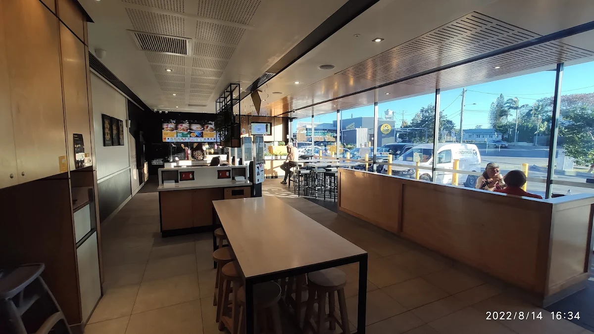 Vibe, McDonald's Acacia Ridge