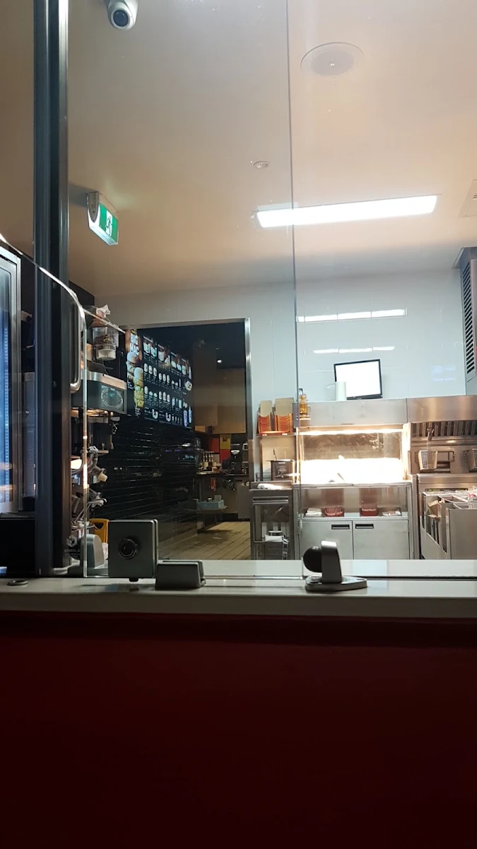 Vibe, McDonald's Acacia Ridge