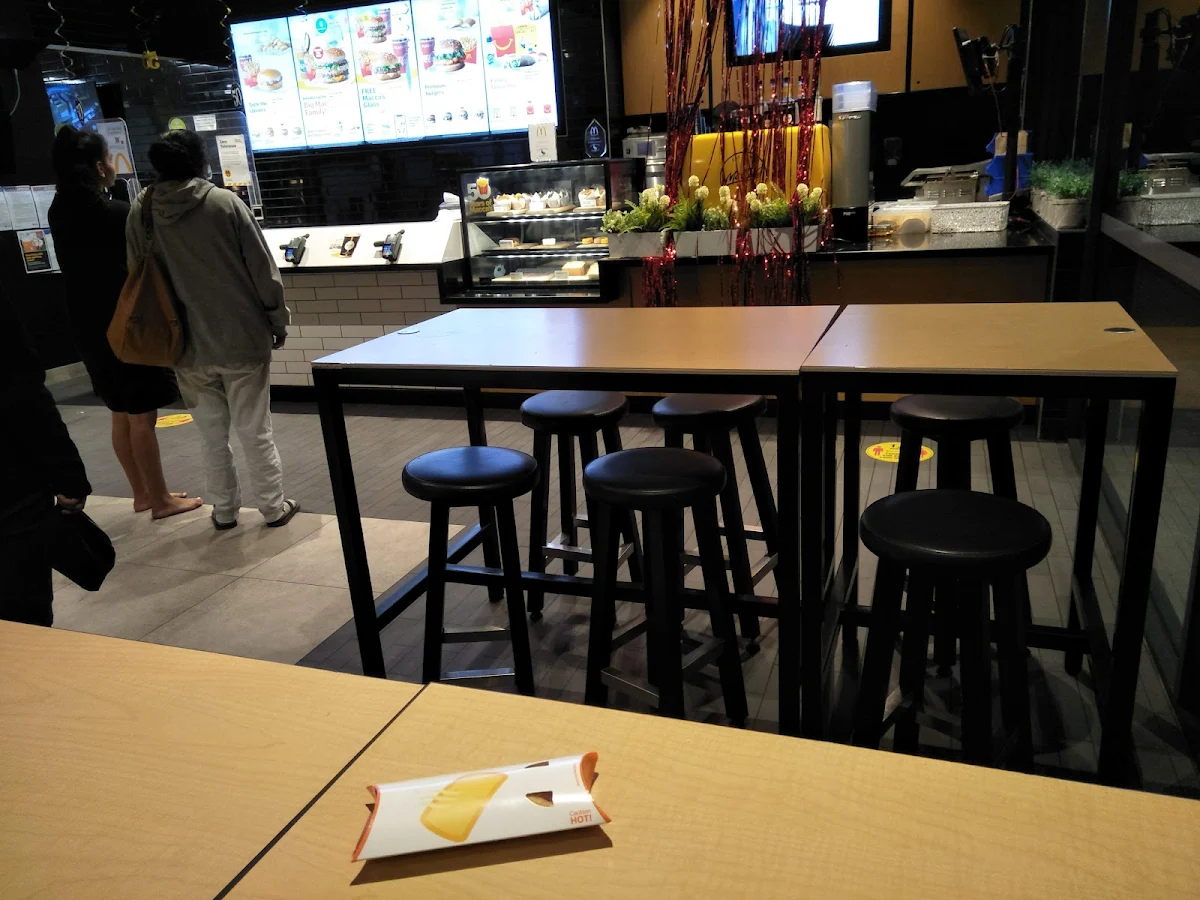 Vibe, McDonald's Acacia Ridge