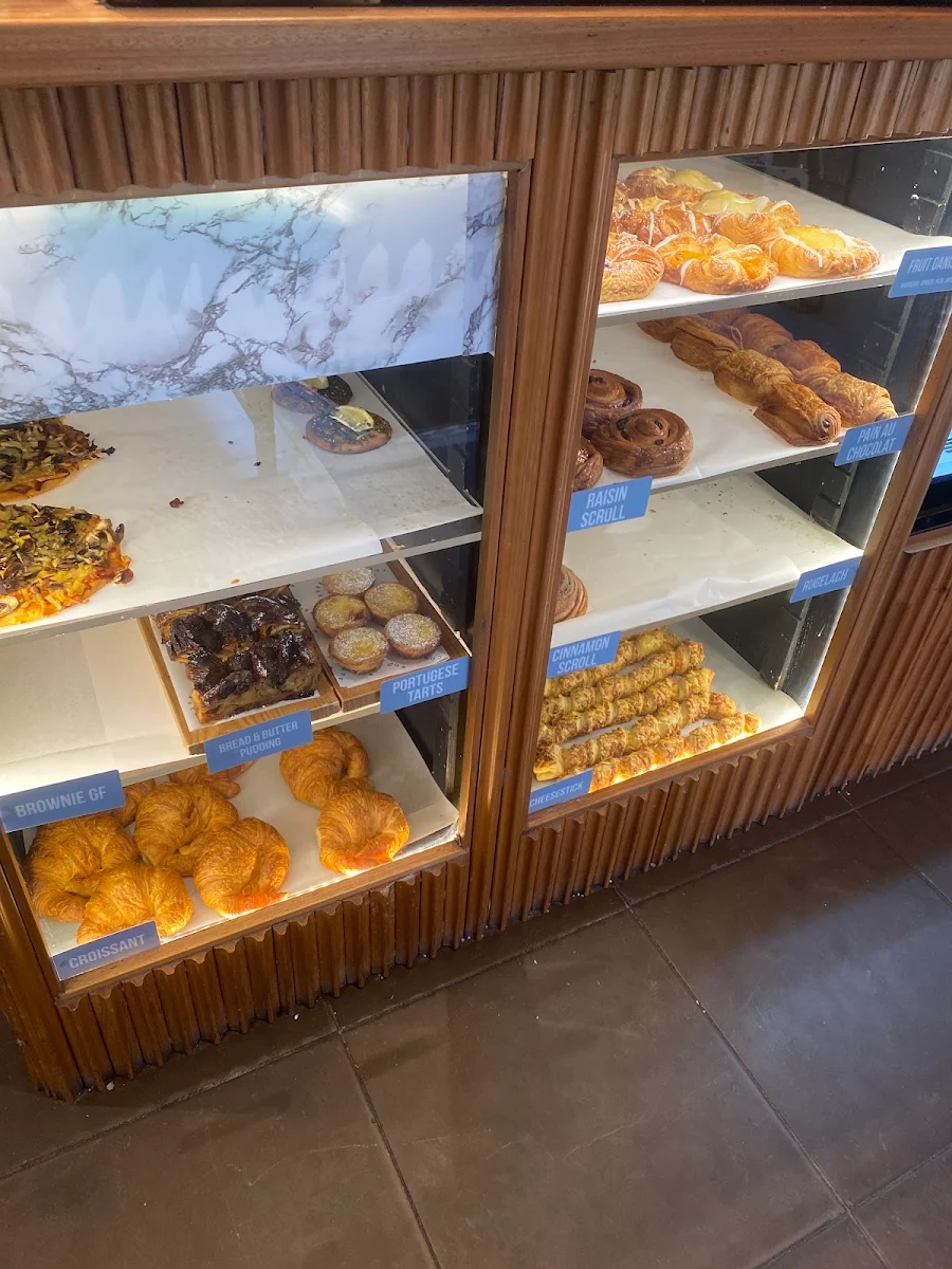 Vibe, Cornucopia Bakery